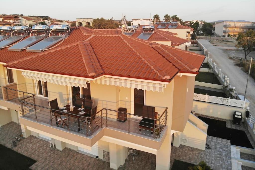 Orange Apartment نيكيتي المظهر الخارجي الصورة