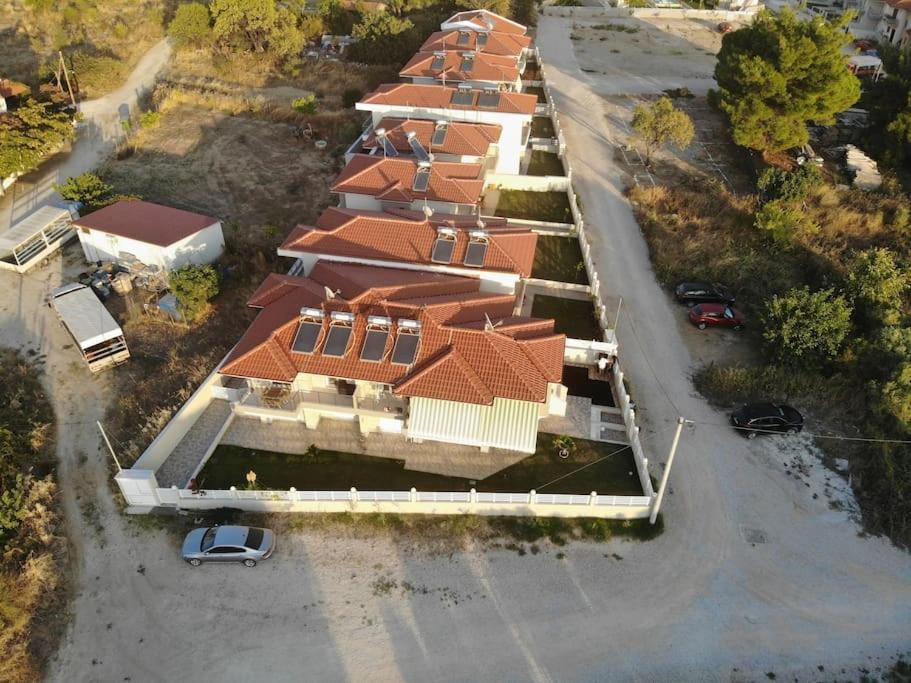 Orange Apartment نيكيتي المظهر الخارجي الصورة