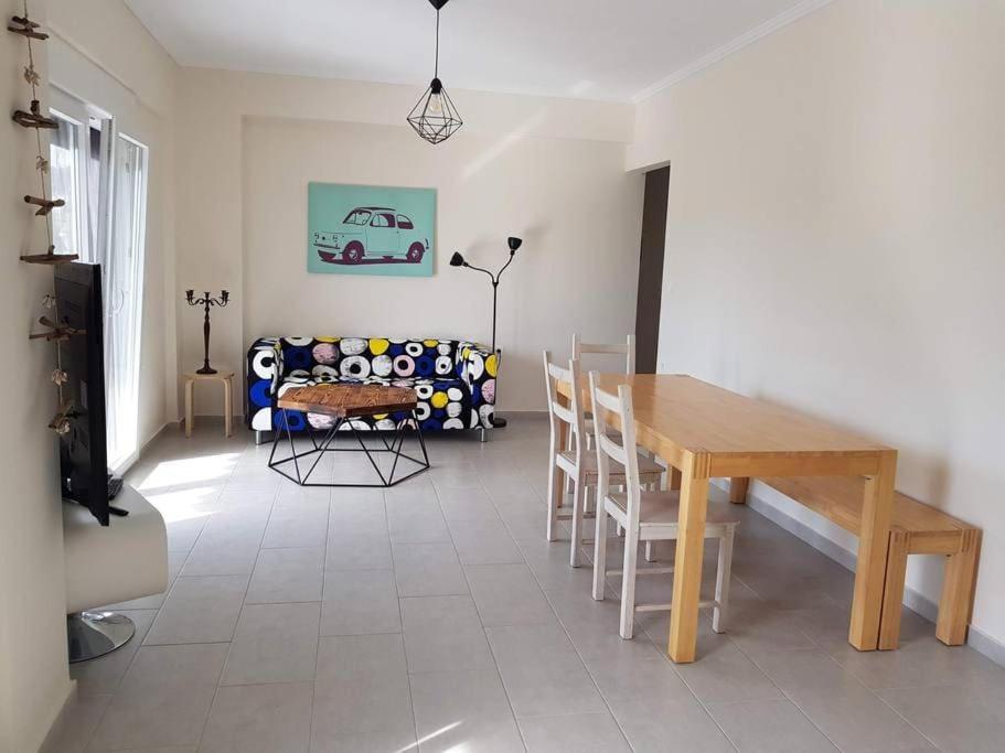 Orange Apartment نيكيتي المظهر الخارجي الصورة